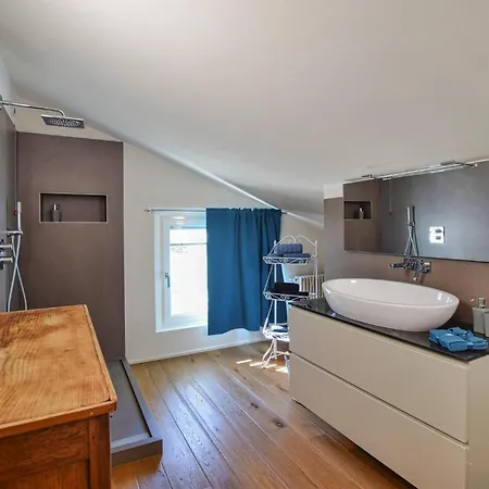 Dom wakacyjny Gorgeous In Gianico Artogne