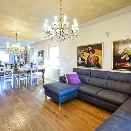 Gorgeous In Gianico *