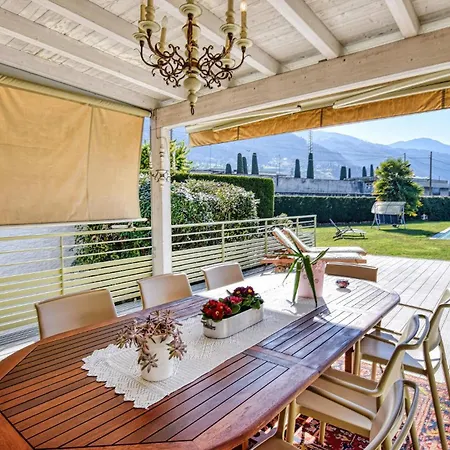 Gorgeous In Gianico * Artogne